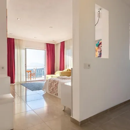 ヴィラ Luxury 3 Bedroom In Uzumlu Village カルカン