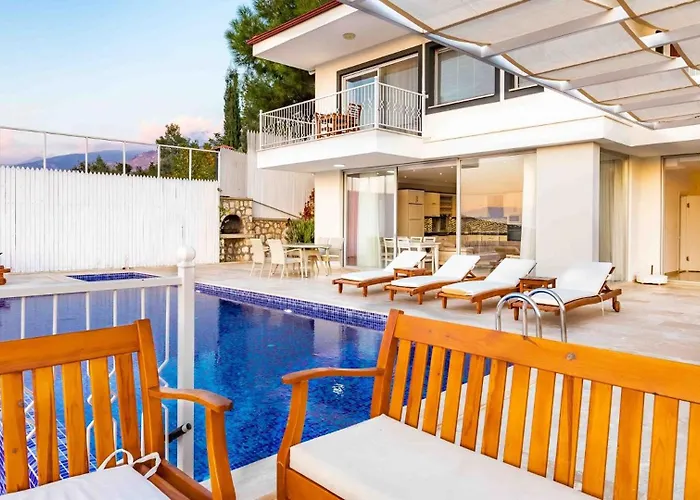 Luxury 3 Bedroom In Uzumlu Village Villa Kalkan