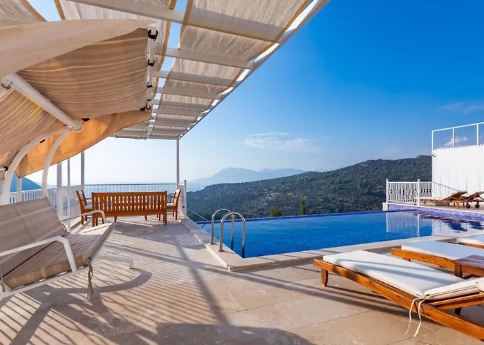Vila Luxury 3 Bedroom In Uzumlu Village *