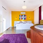 Luxury 3 Bedroom In Uzumlu Village Vilă