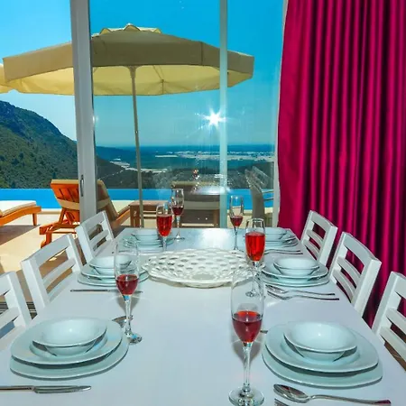 Luxury 3 Bedroom In Uzumlu Village Villa Kalkan