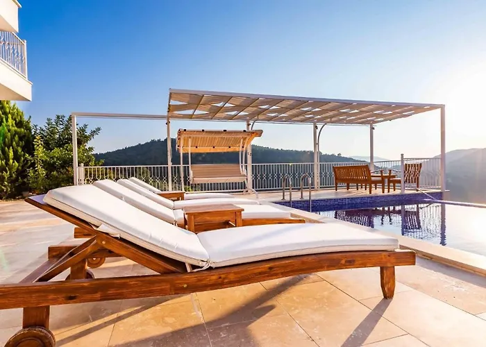 Luxury 3 Bedroom In Uzumlu Village Villa